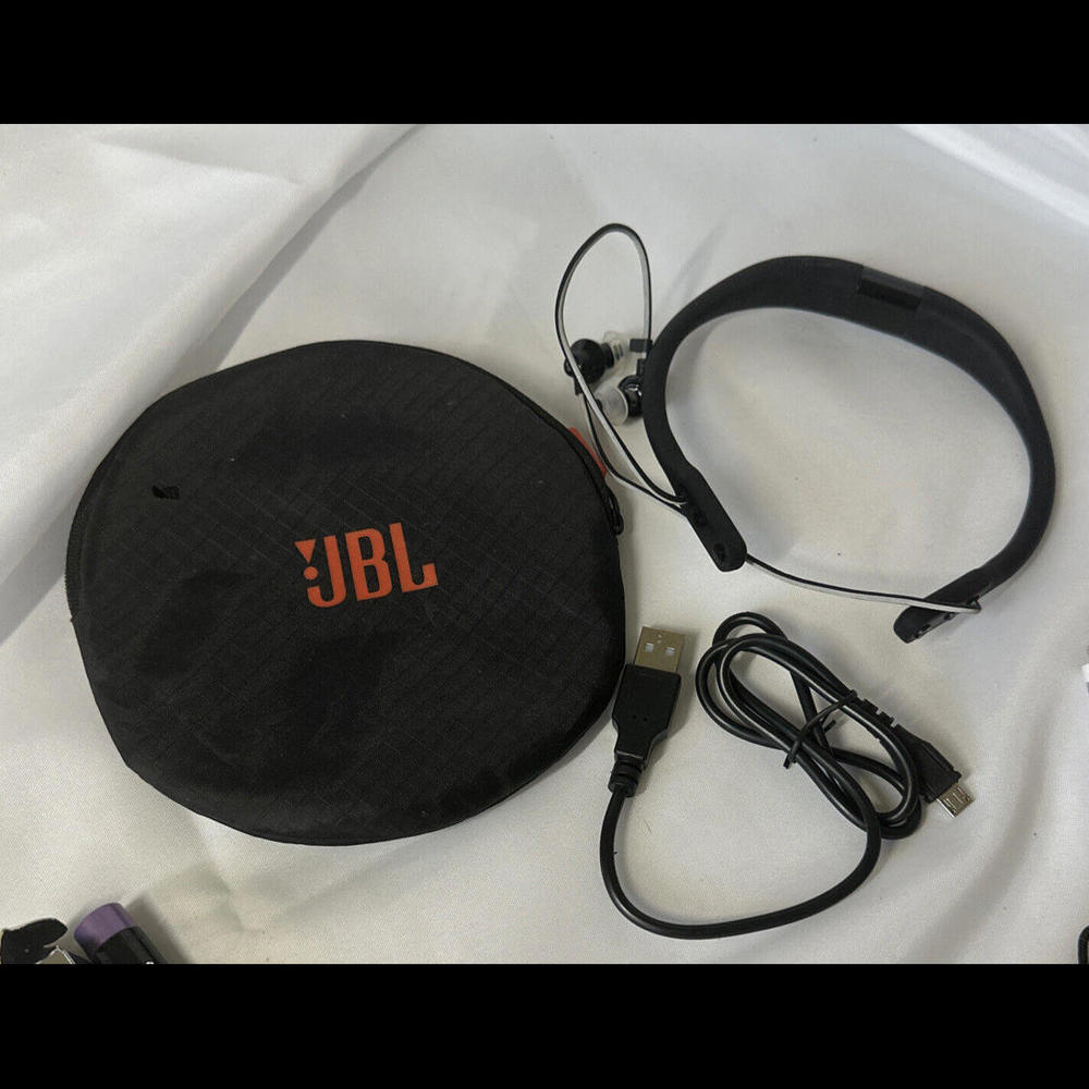 (42703-2) JBL Reflect Response Wireless Earbuds